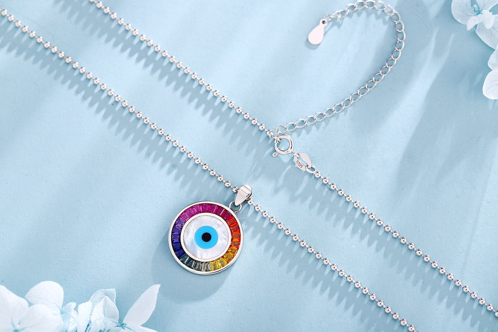 Large Size -The silver chain (S925) with a simple clasp, eye-shaped round design, inlaid with colored gems, dazzling with col