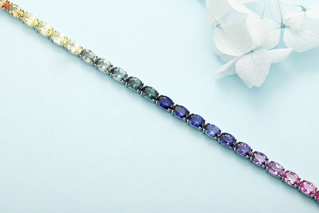 S925 silver piece, colorful sapphires arranged, oval shape, box clasp, 18cm, fashionable.