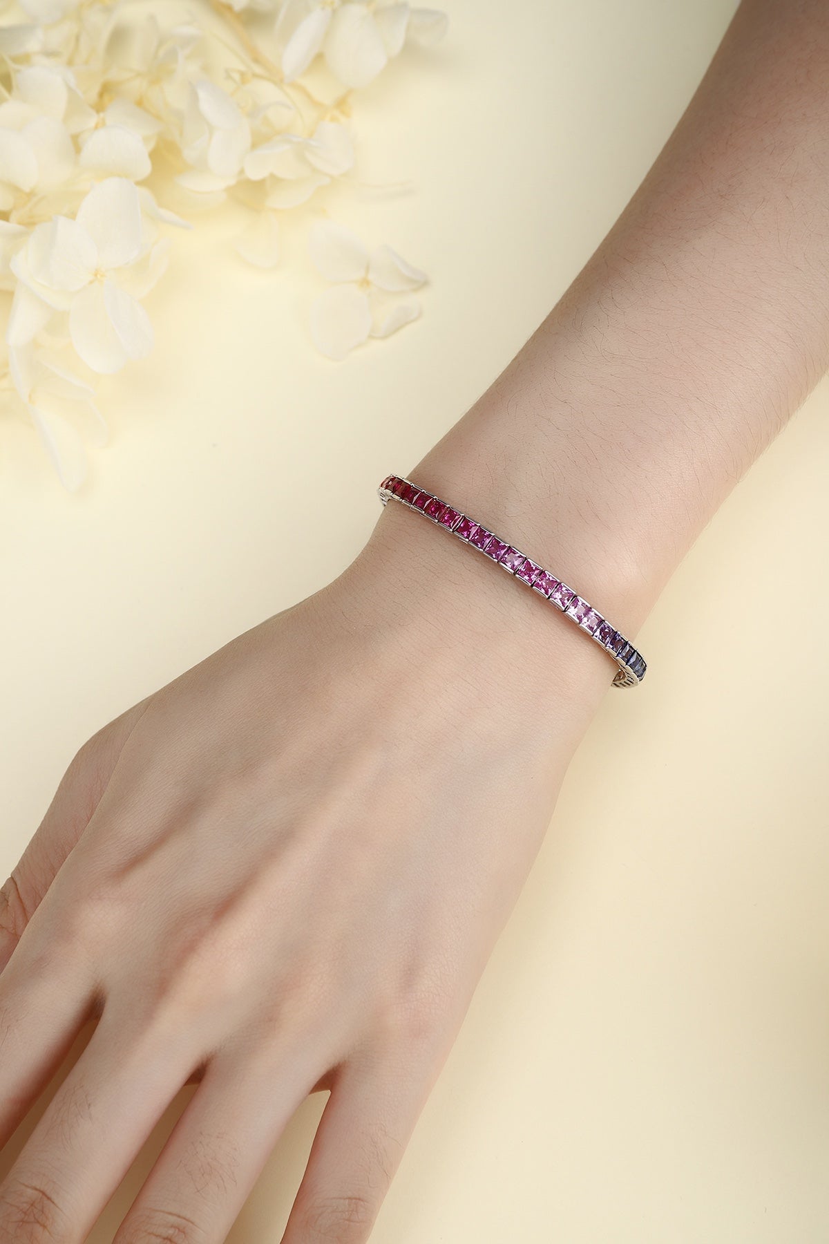 S925 Sterling Silver Bracelet with Lab-grown Colored Sapphire CH03105-2 | SHANA LUX