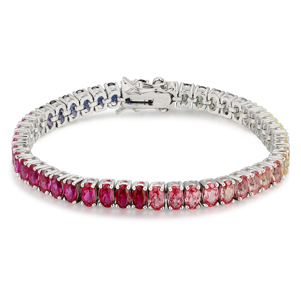 This S925 silver bracelet is made of high-quality material. The clasp design is exquisite and secure. The lab-grown colored s